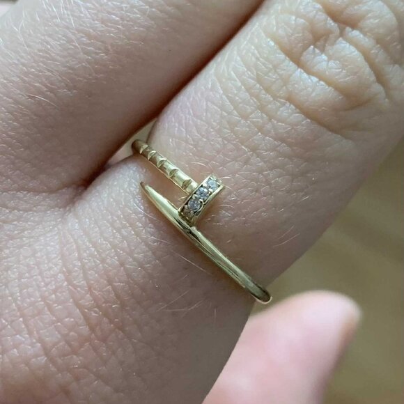 Elegant Gold and Silver Women's Ring - Picture 1 of 4